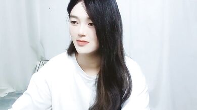 QiuPeiPeimmm strips, teases, and teases some more - Asian oil-show, big ass, and dildo play