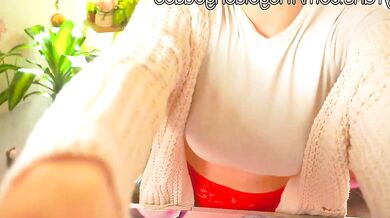 Goldengoddessxxx's naked body is the best way to seduce and arousal with intense yearning and ravishing.