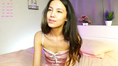 Watch Seductive Augustaherlan strip down and show off her naked body on the internet