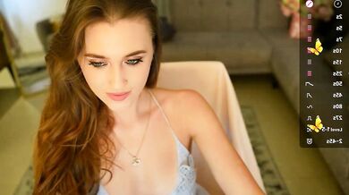 Vasillisa seduces you in sensual cam show with her tantalizing looks and curves