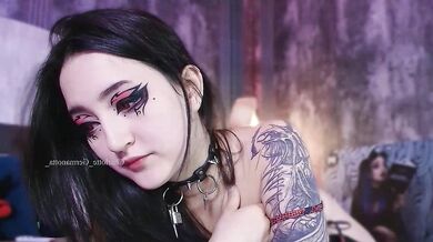 Charlotte Germanotta's tantalizing body captivating hips & making you yearn for more