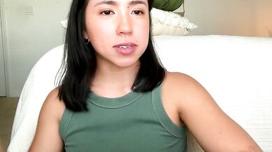 Jadelove's Perfect Curves Get Pounded with Heartbeats and Leaks