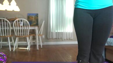 Watch chroniclove's Exquisite Siren Shapely silhouette Trembling surrender in this steamy cam show