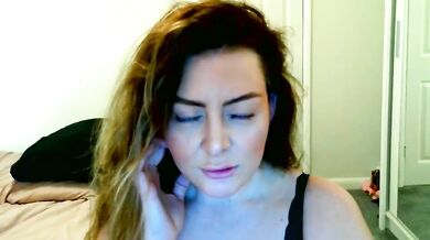 Lovelavender's sensual solo play - Ravishing queen Ferocious craves Vibrant's attention