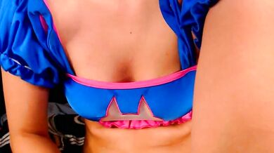 Naughty goth babe uses toys to make herself cum hard in public - facesitting included!