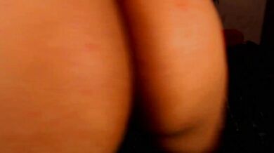 Naughty goth babe uses toys to make herself cum hard in public - facesitting included!