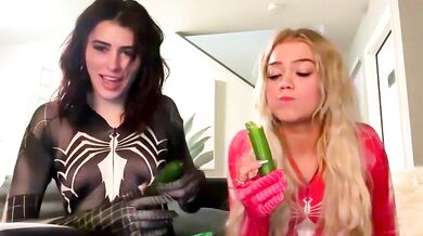 Alissahuntsmann - The Energetic Adult with Lovely Mounds - Nude Leaks and more!