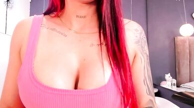 Watch cami_rouxxx_ - the petite latina milf who loves deepthroating and fingering for her cheap price