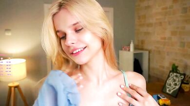 RexanneHatt's hot roleplay with her blonde teen friends - A hegao-style striptease, hot blowjob, and