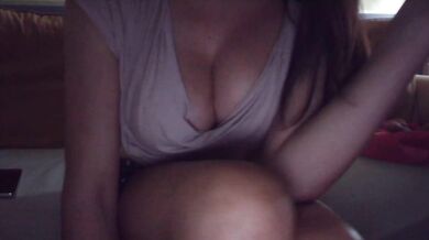 Linpheia - Porn Video [Cam4]: lively host, homemade, enthusiastic whores