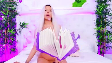 AriannaSins - Porn Video [Bongacams]: intense chemistry, engaging broadcaster, splendid goddess