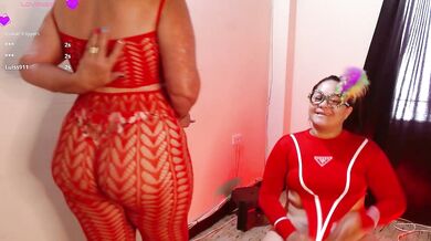 mature-younga - Porn Video [Bongacams]: enthusiastic streamer, irresistible beauty, nude tease on cam