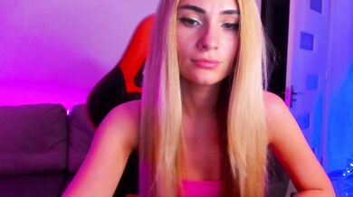 meow - Porn Video [Bongacams]: radiant bust, seductive live chat, naked