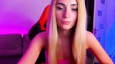 meow - Porn Video [Bongacams]: radiant bust, seductive live chat, naked