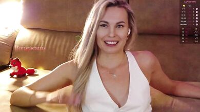 Katerina-space - Porn Video [Bongacams]: ravishing assets, energetic streamer, elegant porn slut
