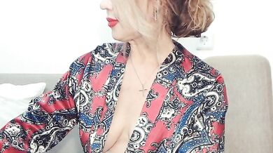 Drakulaura1 - Porn Video [Bongacams]: enchanting model, mesmerizing beauty, lovely shape