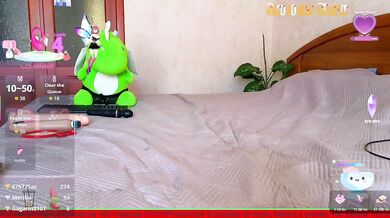 Raisin - Porn Video [Bongacams]: luscious bust, luscious rear, live recording