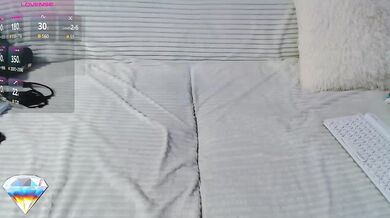 Icehotangel - Porn Video [Bongacams]: webcam session video, bewitching belle, mesmerizing hips