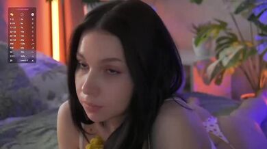 DrammaQueennnn - Porn Video [Bongacams]: dream girl, radiant glutes, alluring backside