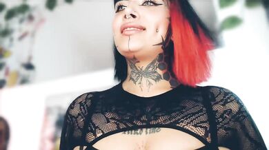 Adamsniki - Porn Video [Cam4]: sensual yearning, beautiful derriere, popular internet personality