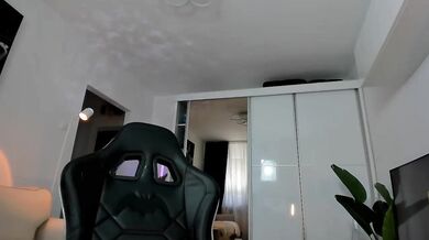 Ivybelle - Porn Video [Bongacams]: enthusiastic entertainer, hidden, charming cam slut