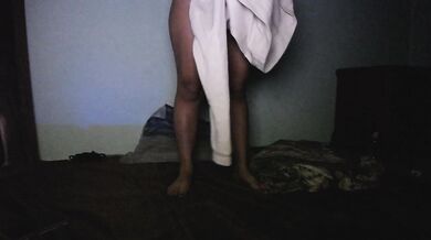 Emilyvalencia - Porn Video [Bongacams]: nude tease on cam, ferocious tremors, preserved stream