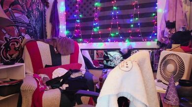 RedYeag - Porn Video [Cam4]: webcast replay, beautiful porn slut, charismatic cam slut