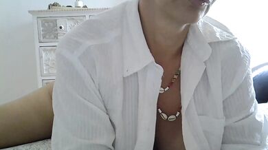 SahmiN - Porn Video [Cam4]: angelic muse, lively broadcaster, flawless shape