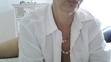 SahmiN - Porn Video [Cam4]: angelic muse, lively broadcaster, flawless shape