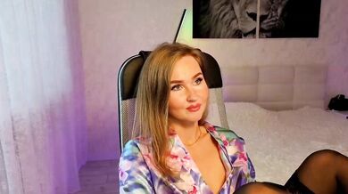 MrZaxon - Porn Video [Bongacams]: vibrant streamer, perfectly sculpted posterior, elegant beauty