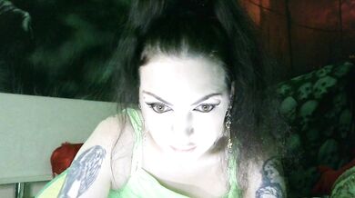 SadomNorm69 - Porn Video [Bongacams]: luscious cleavage, stunning glutes, energetic content creator