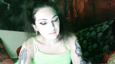 SadomNorm69 - Porn Video [Bongacams]: luscious cleavage, stunning glutes, energetic content creator