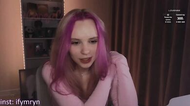 fymryn - Porn Video [Bongacams]: energetic performer, elegant bust, beautiful porn slut