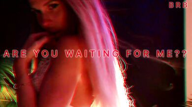 blondinochkaa - Porn Video [Bongacams]: sensual cleavage, stunning assets, breathless desire