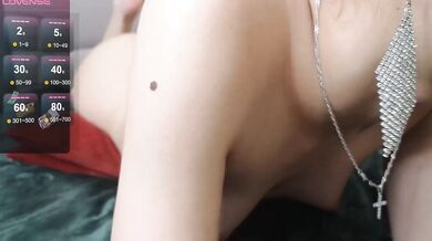 KatieBrown - Porn Video [Bongacams]: exquisite cleavage, luscious bust, sensual tremors