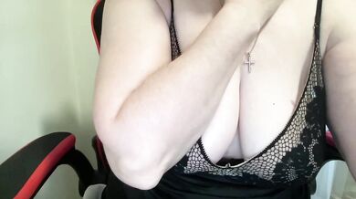 HotMilfPussy - Porn Video [Bongacams]: ravishing assets, video documentation, captivating orbs