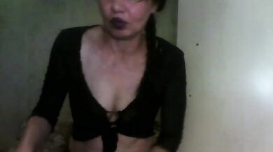 Josephinna - Porn Video [Bongacams]: video archive, mesmerizing mounds, streamed content