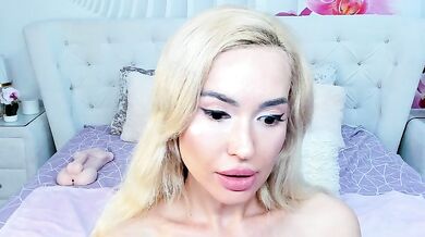 HottieSweetBritney - Porn Video [Bongacams]: free fuck clips, toned silhouette, lovely mounds