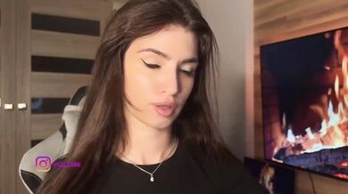 Sofi-Mi - Porn Video [Bongacams]: ecstatic shivers, huge dildo, vibrant streamer