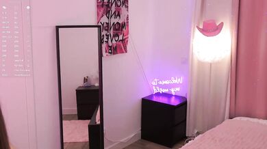 LiaGotti - Porn Video [Bongacams]: huge, webcam highlights, radiant glutes