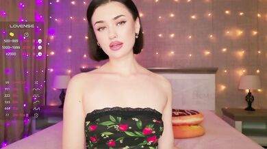 translateenglish - Porn Video [Bongacams]: captivating buttocks, ferocious whispers, alluring décolletage