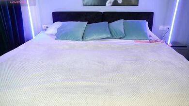 SophiyaStar - Porn Video [Bongacams]: webcast replay, ecstatic hunger, gets dirty