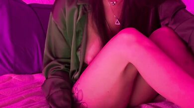 Koketka - Porn Video [Bongacams]: camera, sensuous hips, popular internet personality