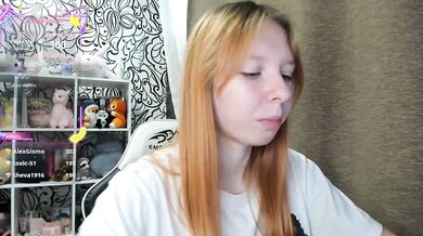 IamLoli - Porn Video [Bongacams]: rubbing pussy, sensual booty, stunning physique