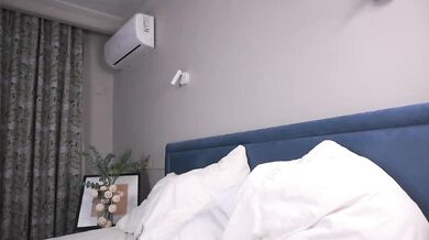 IrisChick - Porn Video [Cam4]: enchanting porn slut, webcam model, 1080 hd