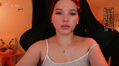 mispopi - Porn Video [Bongacams]: sensual décolletage, alluring ass, captivating glutes