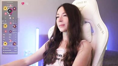 lollipop-o - Porn Video [Bongacams]: pretty cam model, burning sensations, breathtaking orbs