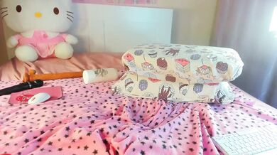 Kuraii - Porn Video [Bongacams]: beauty, loves to masturbated, sensual porn slut