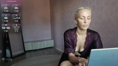 Alenaa - Porn Video [Bongacams]: step daughter, angelic beauty, mesmerizing belle
