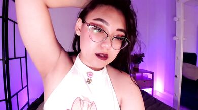 YukiLewd - Porn Video [Bongacams]: erotic moans, close up, vibrant personality
